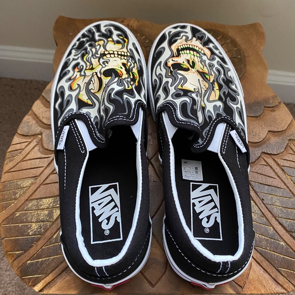 Vans Slip Ons Flame Skull - Picture 5 of 8